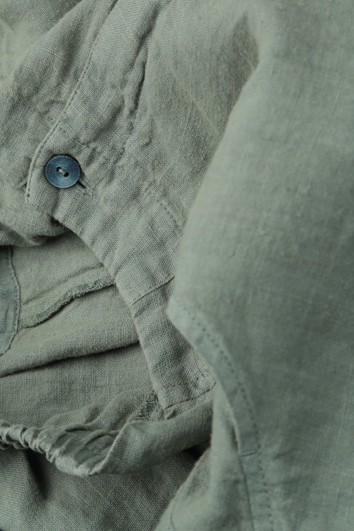 Wide Cropped Sage Linen Trousers 4