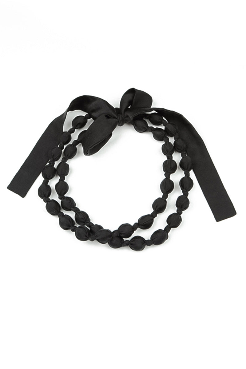 Collier fin en Soie noire et perles