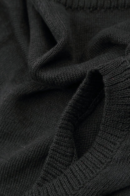 Minimal Black Linen Jumper 5