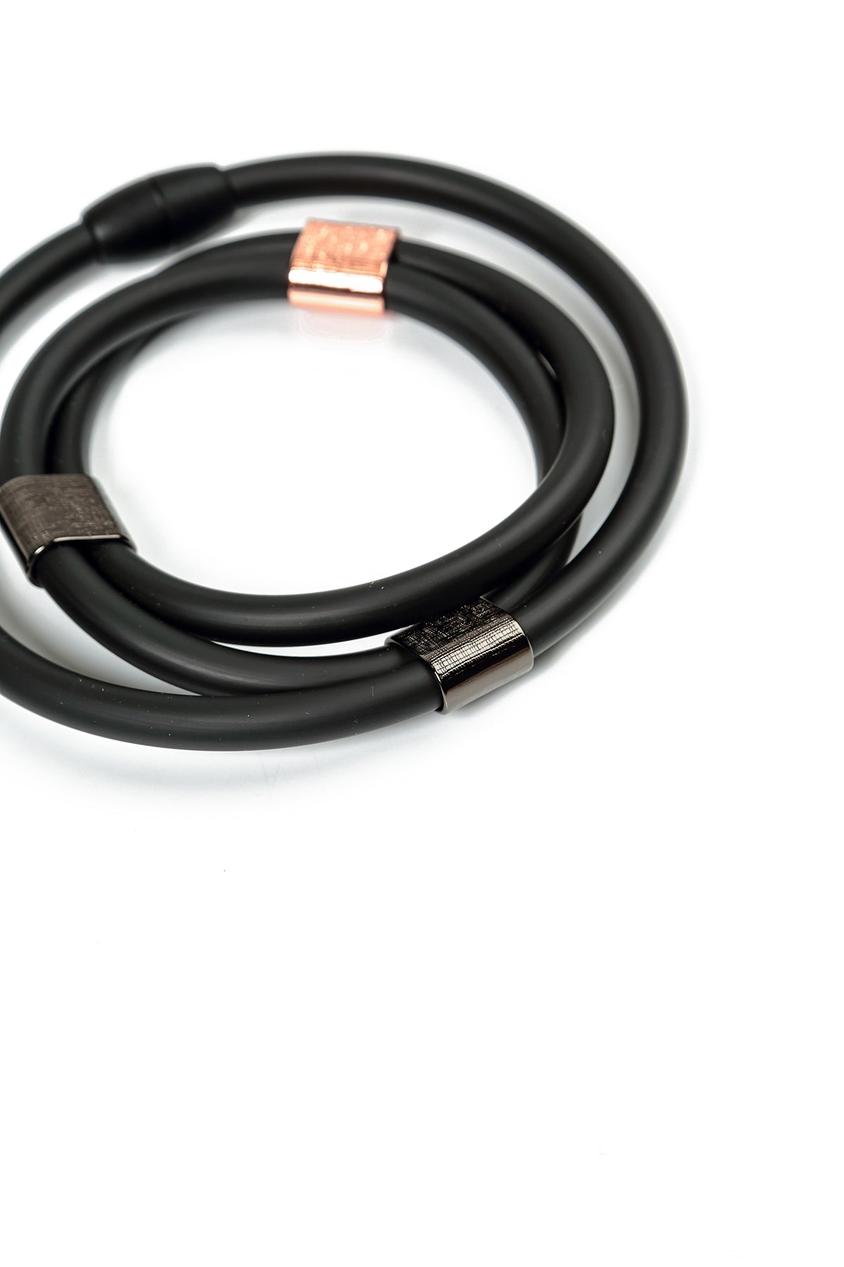 Noir Balance Black Rubber Necklace 3
