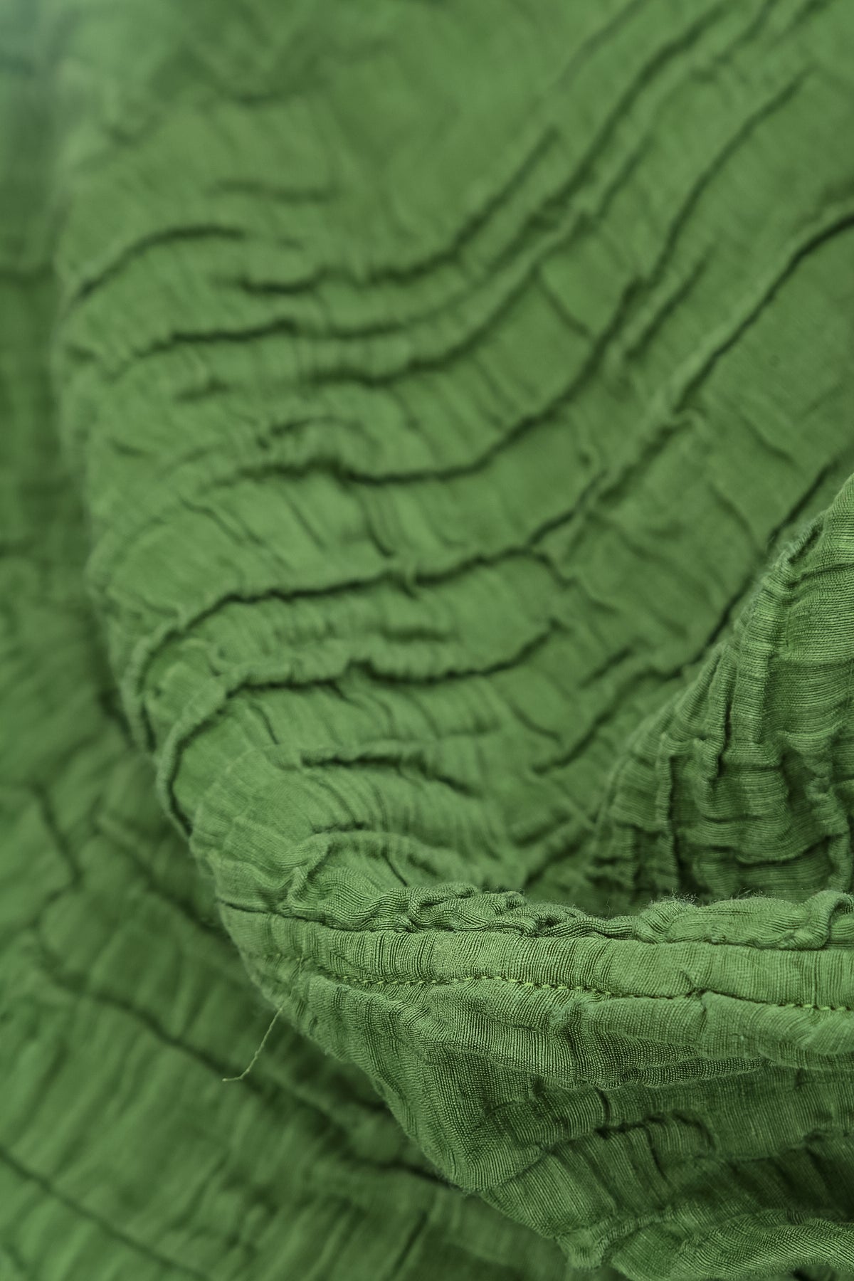 Wide Cropped Crinkled Shamrock Green Silk Linen Trousers